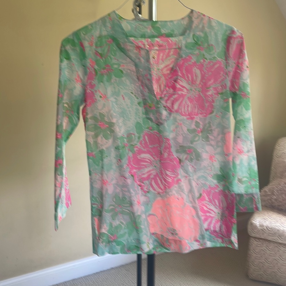 Lilly Pulitzer tunic never worn